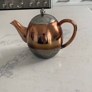 Rose gold tea kettle